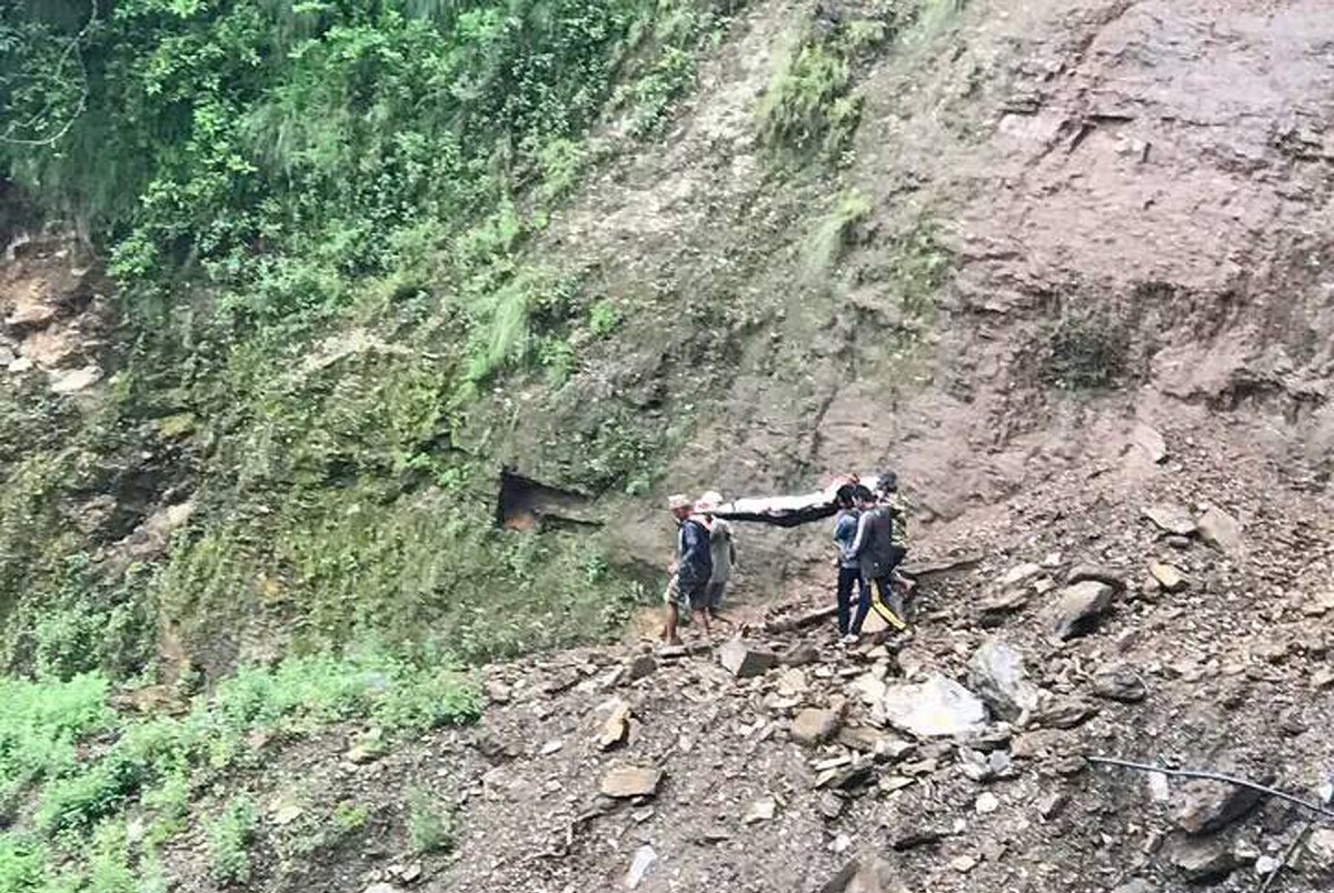 गाउँको एम्बुलेन्स